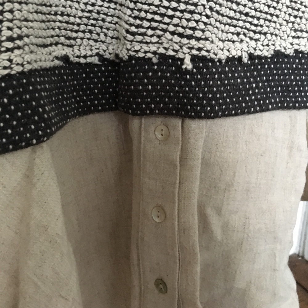 Pattern Sweater - Picture 3 of 3